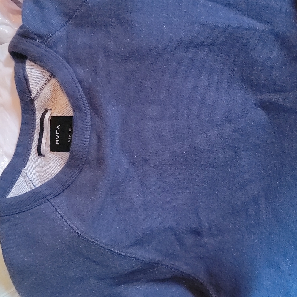Mens small RVCA sweatshirt